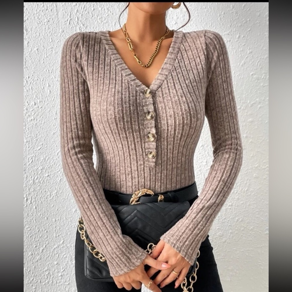 Ribbed body suit